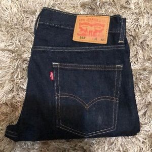 Levi’s 513 slim Straight. 33x32